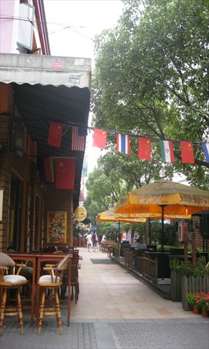 Scenic views on Laowai Street