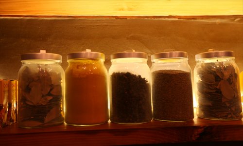 A variety of spices at Small Spice
Photo: Cai Xianmin/GT