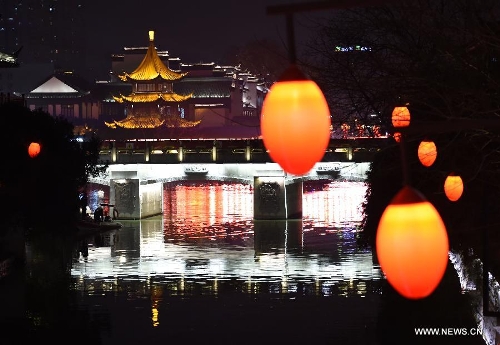 2015 Qinhuai Lantern Fair Inaugurated In Nanjing - Global Times