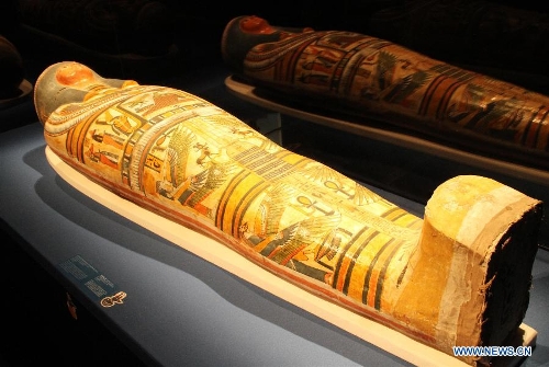 Photo taken on April 27, 2013 shows the cartonnage case of an ancient Egyptian mummy named Nesperennub at Singapore's Marina Bay Sands ArtScience Museum in Singapore. An exhibition named 