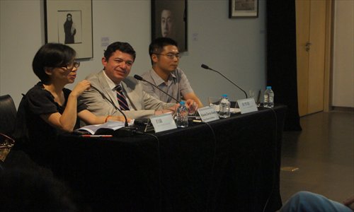 A memorial lecture about Carlos Fuentes was held in Shanghai last Thursday. Photo: Courtesy of Miguel de Cervantes Library