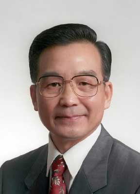 Wen Jiabao was elected as Standing Committee member of the 16th Political Bureau of the 16th Communist Party of China (CPC) Central Committee on Nov. 15, 2002. (Xinhua File Photo)