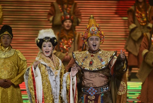  Actors perform a Tibetan opera during a rehearsal for the Tibetan New Year or Losar TV show in Lhasa, capital of southwest China's Tibet Autonomous Region, Jan. 27, 2013. Losar, the most important festival of the Tibetan ethnic group, falls on Feb. 11 this year. (Xinhua/Purbu Zhaxi)   