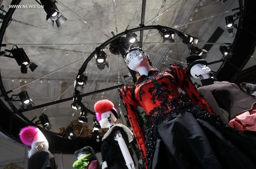 photo taken on July 1, 2013 shows creations by French fashion designer Christian Lacroix for Italian fashion house Elsa Schiaparelli in Paris, France. (Xinhua/Gao Jing) 