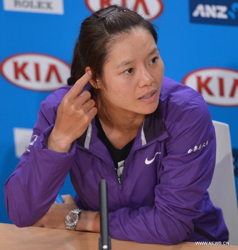 Chinese tennis player Li Na attends a press conference of the Australian Open tennis tournament in Melbourne Jan. 13, 2013. The 2013 Australian Open tennis tournament will start on Jan. 14. (Xinhua/Chen Xiaowei) 