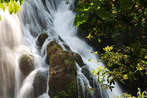 Libo Zhangjiang Scenic Spot is located in Libo County, southern Guizhou, covering an area of about 273 square kilometers. Dubbed a 