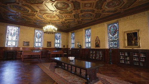 Armstrong Browning Library, Baylor University, Waco, Texas(Photo source: bbc.com)