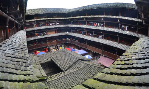 Photo taken on April 16, 2012 shows internal scene of a Tulou in Tianluokeng Tulou cluster in Nanjing County, southeast China's Fujian Province. Photo: Xinhua