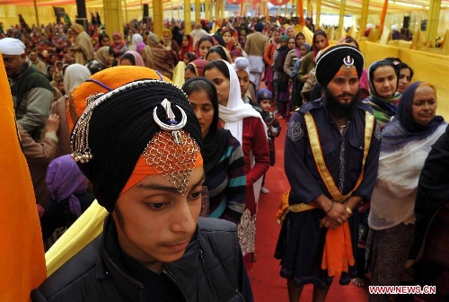 Sikhs Celebrate Birth Anniversary Of Guru Gobind Singh In Jammu ...