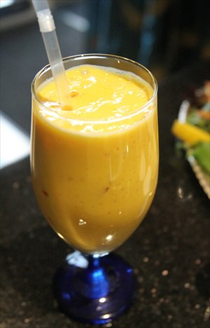 Indian mango lassi Photo: IC 