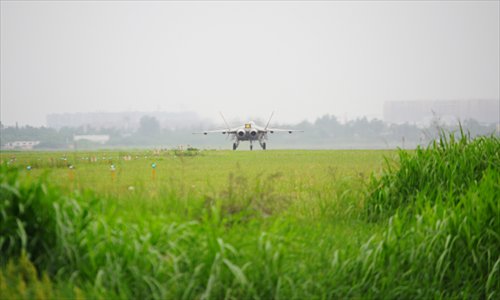 China conducted another test flight of its J-20 stealth flighter, number 2001, on Saturday. Photo: mil.huanqiu.com