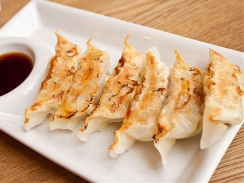 Japan: Gyoza(Source: huanqiu.com)