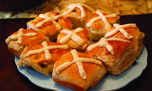 Scene a Café will whip up some traditional hot cross buns and serve chocolatey treats.   Photos: CFP and courtesy of Scene a Café