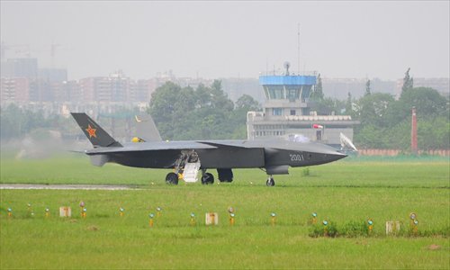 China conducted another test flight of its J-20 stealth flighter, number 2001, on Saturday. Photo: mil.huanqiu.com