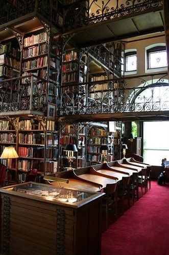  Andrew Dickson White Library, Cornell University, Ithaca, New York(Photo source: bbc.com)