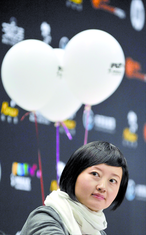 Chai Jing appears at an activity on May 1 in Beijing, where she shared her feelings and personal ideals with students and graduates. Photo: CFP