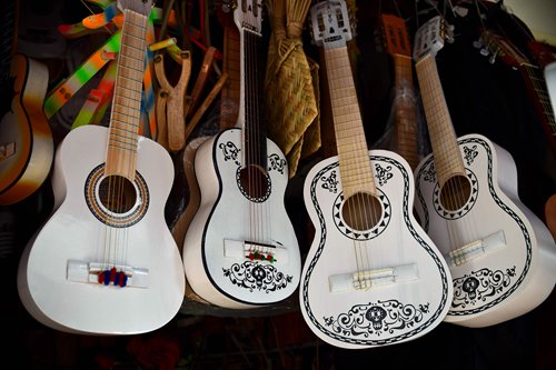 ‘Coco’ guitars all the rage in Mexico - Global Times