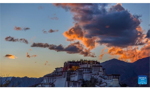 Autumn View Of Potala Palace In Lhasa Sw China S Tibet Global Times