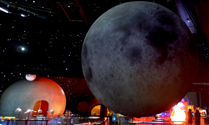 Models of stars and planets on display at the Shanghai Astronomy Museum Photo: Chen Xia/GT