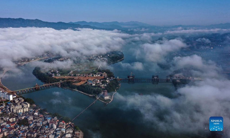 Aerial photo taken on Dec. 4, 2021 shows the scenery along Rongjiang River in Rongan County, south China's Guangxi Zhuang Autonomous Region.Photo:Xinhua