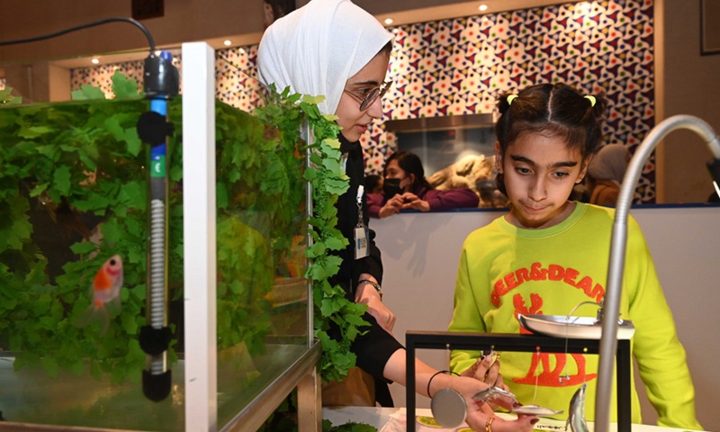 Children visit a science exhibition in Hawalli Governorate, Kuwait, on Dec. 16, 2021.(Photo: Xinhua)