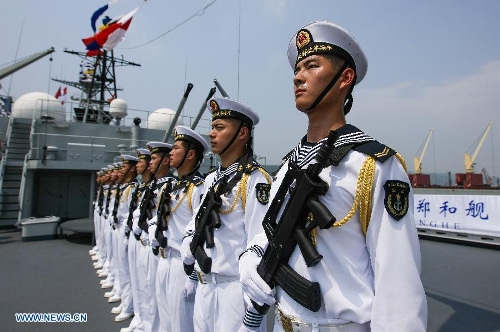 Chinese navy training vessels visit India - Global Times