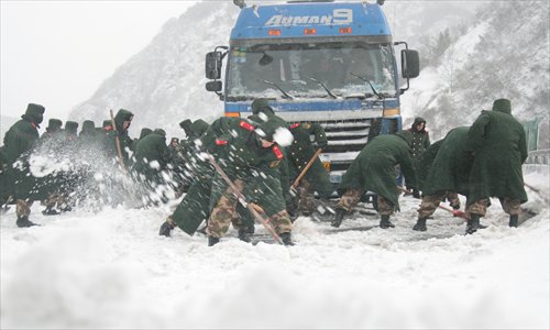 Japanese hikers killed as early snowfalls hit northern China - Global Times