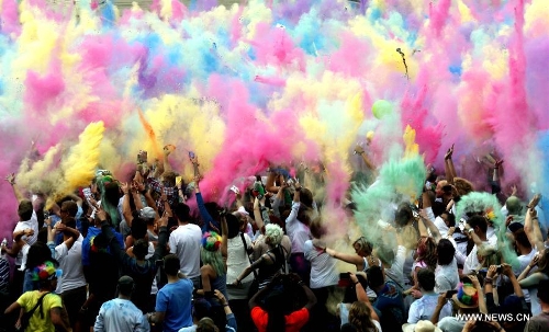 Holi Festival of Colours marked in Berlin - Global Times