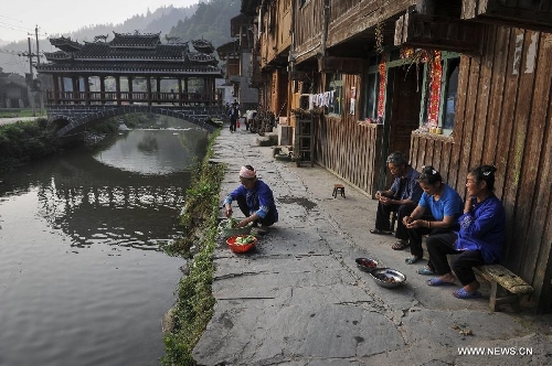 Enjoy rural life in Dimen Dong minority village in SW China - Global Times