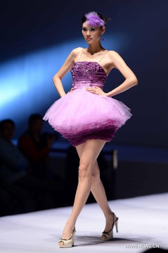 2013 China Int'l Fashion Week - Global Times
