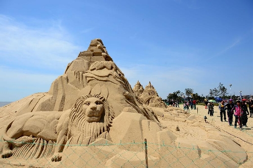 Sand sculptures in E China - Global Times