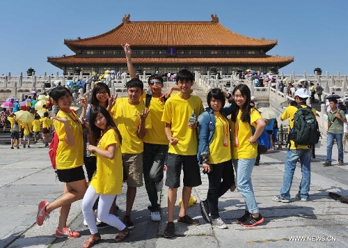 Young overseas Chinese attend 'root-seeking' summer camp - Global Times