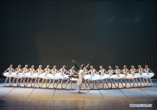 Germany's Berlin State Ballet rehearse for debut show in Beijing ...