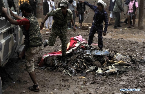 Military aircraft crashes in Yemen's capital, pilot killed - Global Times