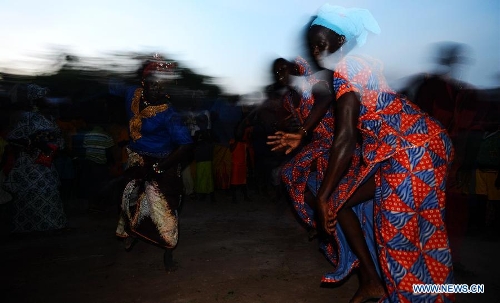 Life in Village of Badi near Senegal's Niokolo-Koba National Park ...