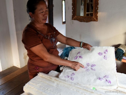 In pics: Dai ethnic group's time-honored paper-making skill - Global Times