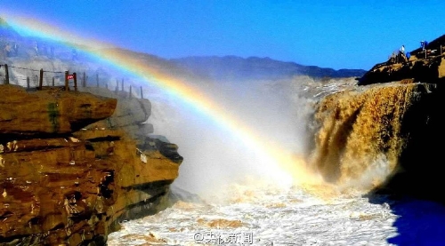 Amazing view of rainbow upon Hukou Falls of Yellow River - Global Times