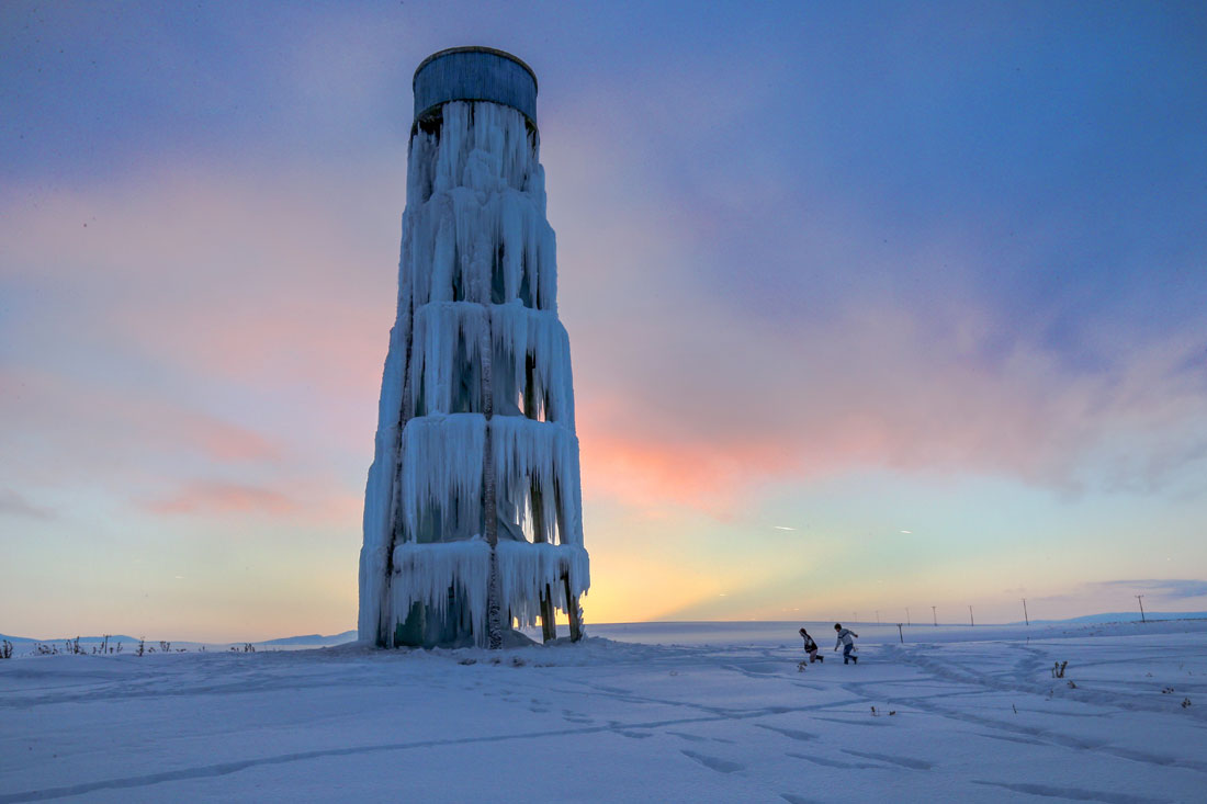 Igloo Alaska башня