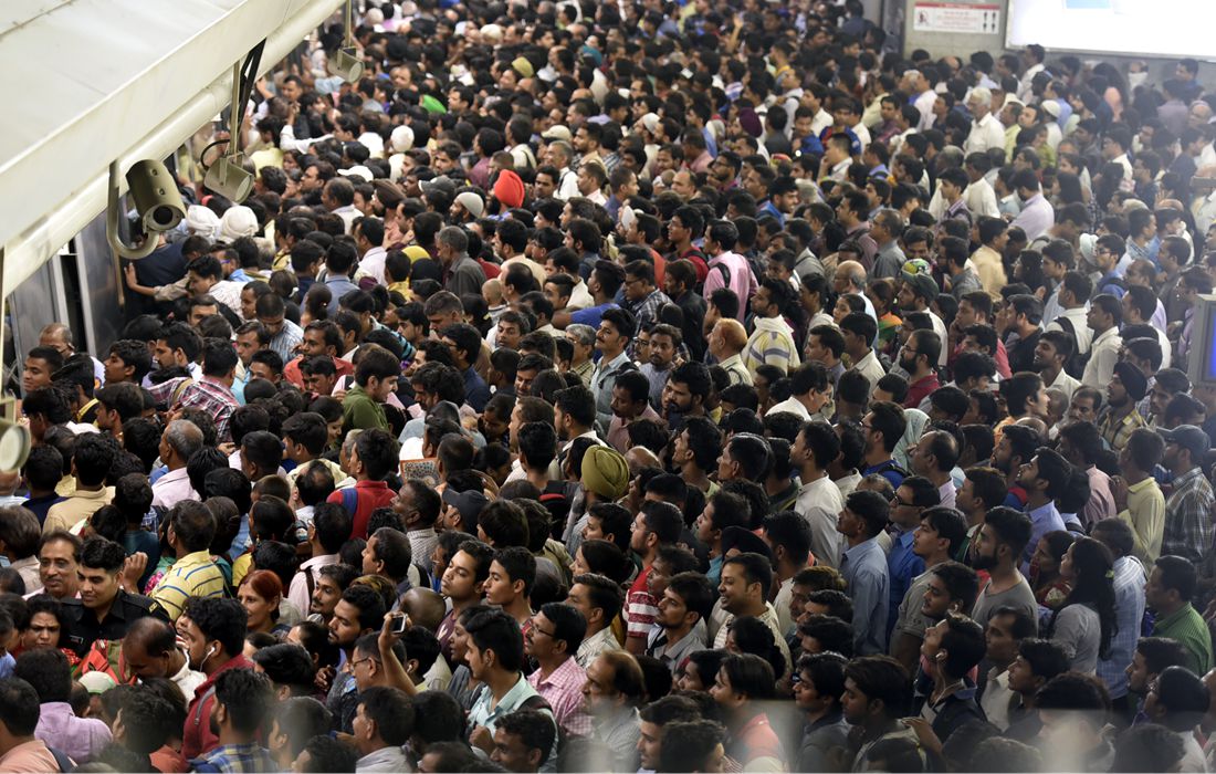 Subway glitch strands seas of commuters in India’s New Delhi - Global Times