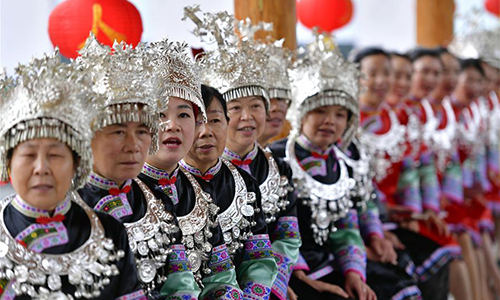 People of Dong ethnic group practise singing in central China - Global ...