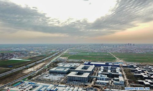 Aerial photo taken on March 29, 2018 shows the citizen service center of Xiong'an in north China's Hebei Province, March 29, 2018. This year marks the 40th anniversary of China's starting to implement reform and opening up policy. (Xinhua/Mou Yu)