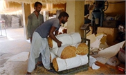 Pakistanis Prepare Dried Noodle For Eid Al Fitr Festival Global Times