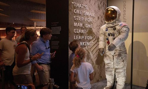 Neil Armstrong's Apollo 11 Spacesuit On Display At The Smithsonian ...