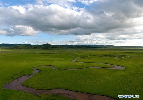 Pasture scenery in East Ujimqin Banner, N China's Inner Mongolia ...