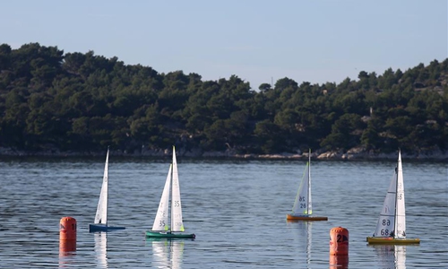 radio controlled sailboats