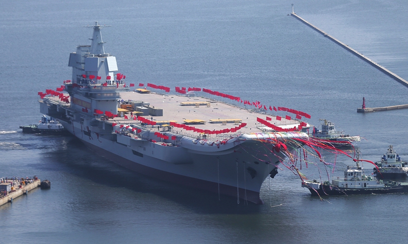 J-15 aircraft carrier-based fighter jet gets new anti-corrosion paint ...