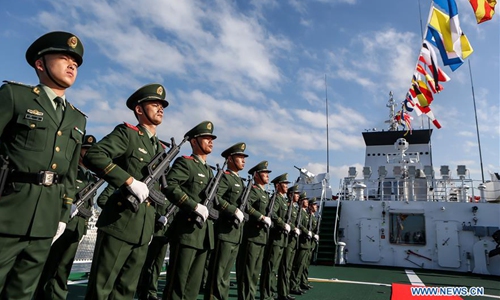 Photo taken on Jan. 14, 2020 shows the visiting vessel of China Coast Guard (CCG) 5204 at Pier 15 in Manila, the Philippines, Jan. 14, 2020. The vessel of the CCG is paying an official visit to the Philippines for the first time, aiming to strengthen dialogue and cooperation on maritime law enforcement of the two countries. Coded 5204, the visiting CCG ship arrived at the port in Manila on Tuesday morning to begin its four-day friendly visit. Photo:Xinhua