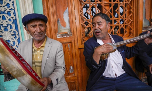 Kashgar ancient city improves environment and services for tourists ...