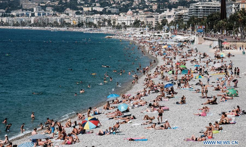 People enjoy leisure time in Nice, France - Global Times