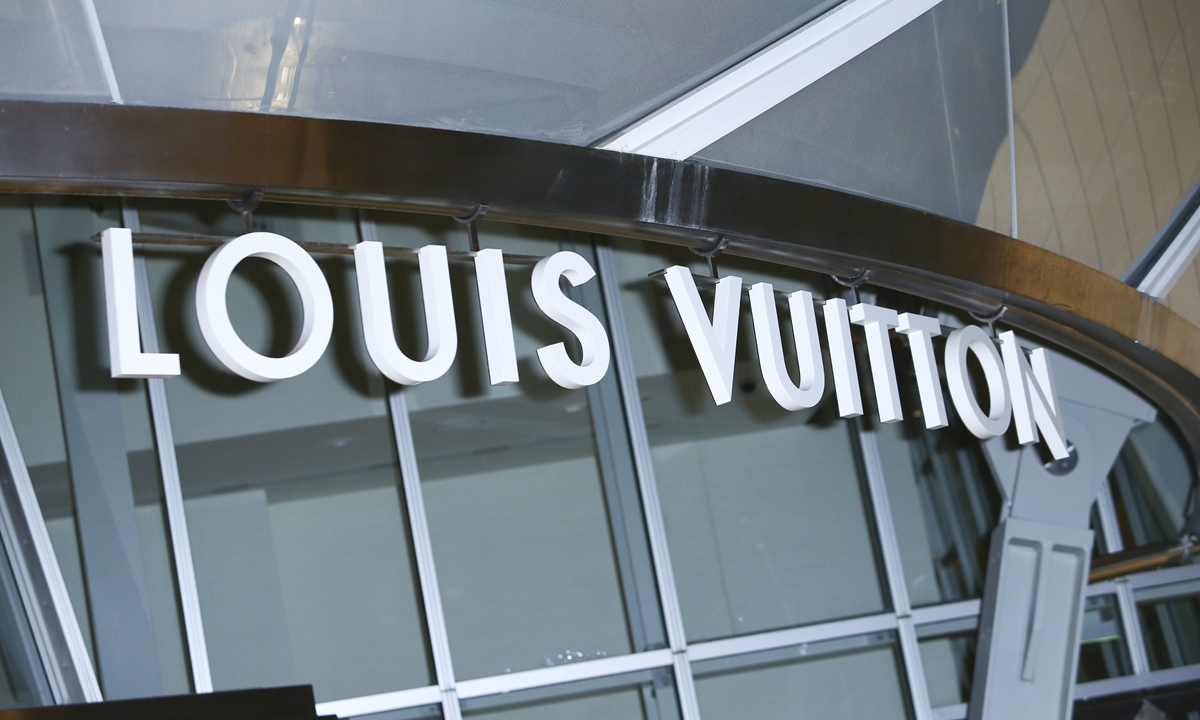 US luxury goods giant Tiffany sues LVMH for reneging on $16